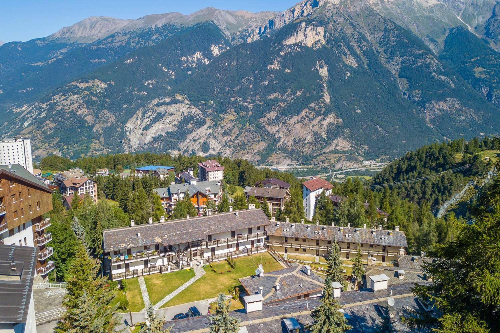 Appartamento Bareu Mountain View - Happy Rentals Oulx Dış mekan fotoğraf