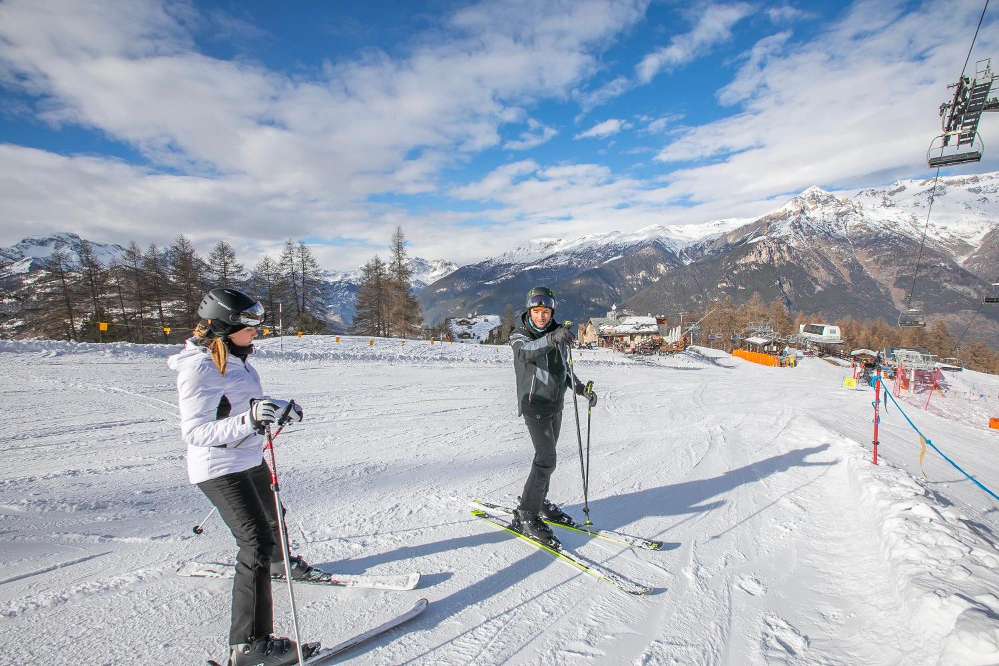 Appartamento Bareu Mountain View - Happy Rentals Oulx Dış mekan fotoğraf
